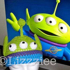 Alien Crochet Hat pattern PDF DIY newborn to adult sizes included in the pattern Instant Digital Download 画像 3