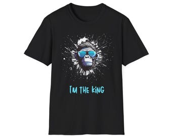 King Kong I'm King Christmas Monkey T-Shirt | Holiday Ape Graphic