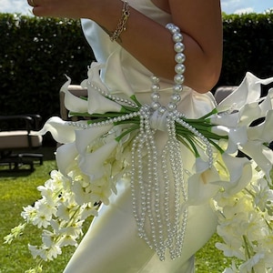 pearl hoop bouquet ♡ブートニア付き Pearl Hoop Bouquet - Etsy