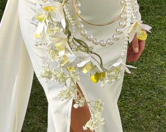 Bukiet ślubny ze sztucznych orchidei – perłowe obręcze – białe, nowoczesne kwiaty Kalibridal