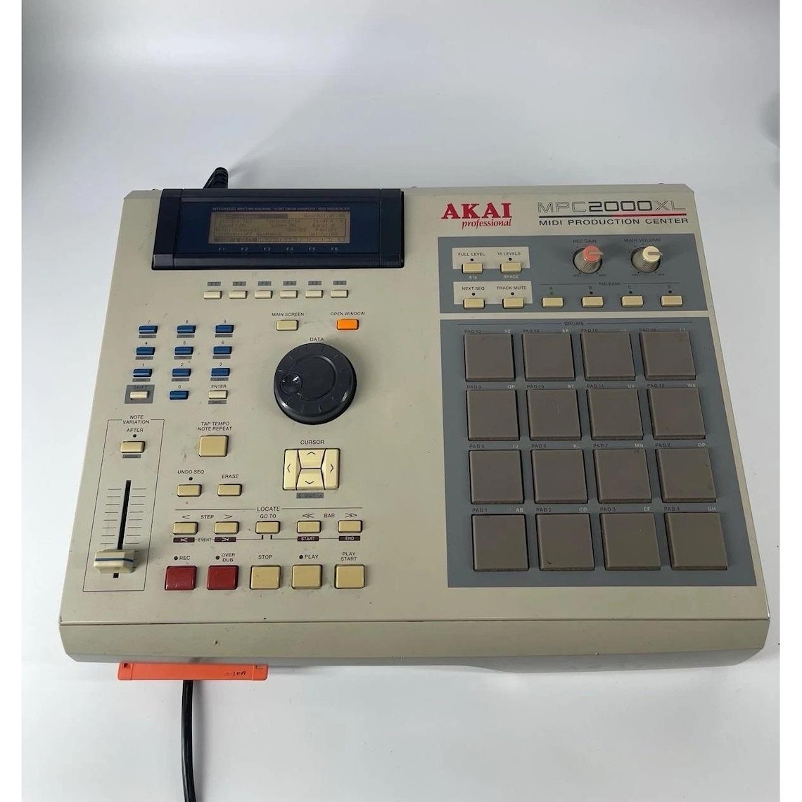 Akai MPC2000XL MIDI Production Center Sampler Drum Machine Tested Works, foto 1 di 5