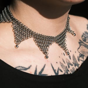 Clover - Geometric Jester Collar - Chainmail Triangular Panel Necklace - Medieval Fantasy Choker - Stainless Steel