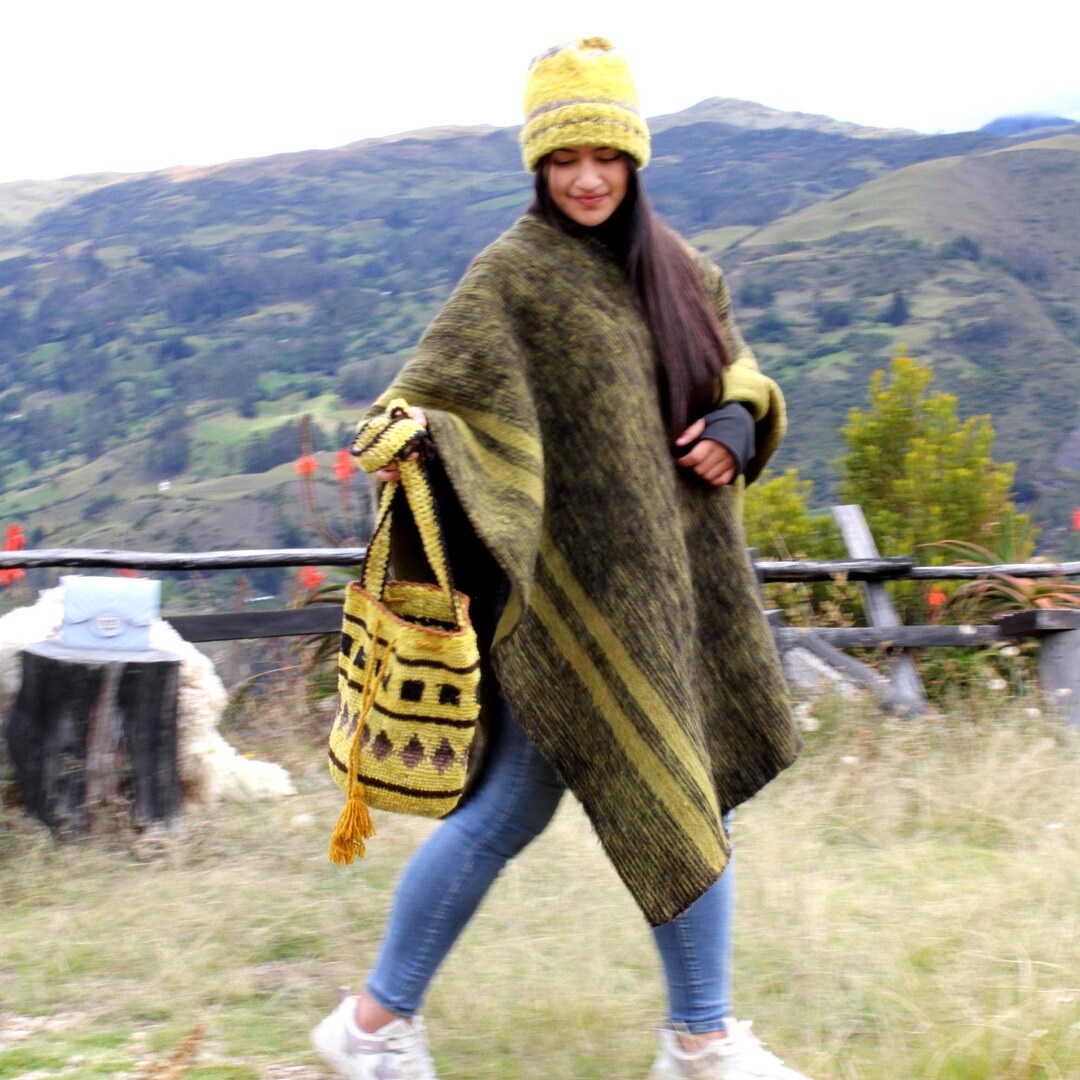 Handmade Wool Ruana_ Colombian Wool Poncho_ Artisan Cape_ Natural Chawl ...