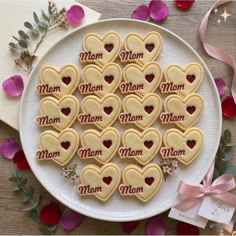 Red Ribbin Stamp Mom With Heart Cookie Cutter & Stamp, Mom Cookie Cutter, Happy Mother's ...
