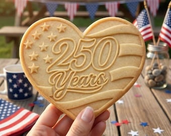 Cortador de galletas y sello con forma de corazón "250 años de libertad" de Estados Unidos, 1776–2026. Cortador de galletas con forma de corazón patriótico de EE. UU., sello para galletas del 250 aniversario.