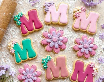 Mom Set Of 3 Cookie Cutter, Spring Cookie, Mother’s Gift, Gift For Mom, Flower Cutter, Floral Baking, Mom Cutter, Flower Cutter