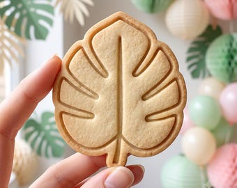 Monstera Leaf Cookie Cutter and Stamp, Tropical Plant Cookie Cutter, Split Leaf Tropical Baking Gift