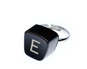 Initial Letter Ring E Name Vintage Typewriter Keys Miniblings Upcycling Angular E