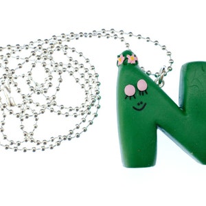 N collier Barbapapa 80cm lettre pendentif vert Miniblings nom initial Barbamama