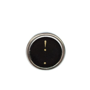 Typewriter Key Brooch Pin Badge Button Badge Miniblings Exclamation Mark Black