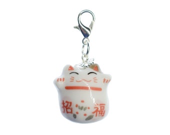 Lucky Cat Charm Pendant Miniblings Maneki-Neko China Porcelain Ceramic White