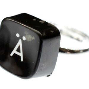 Anillo de letras Ä Llave de máquina de escribir vintage Miniblings Unique Square Umlaut Ä
