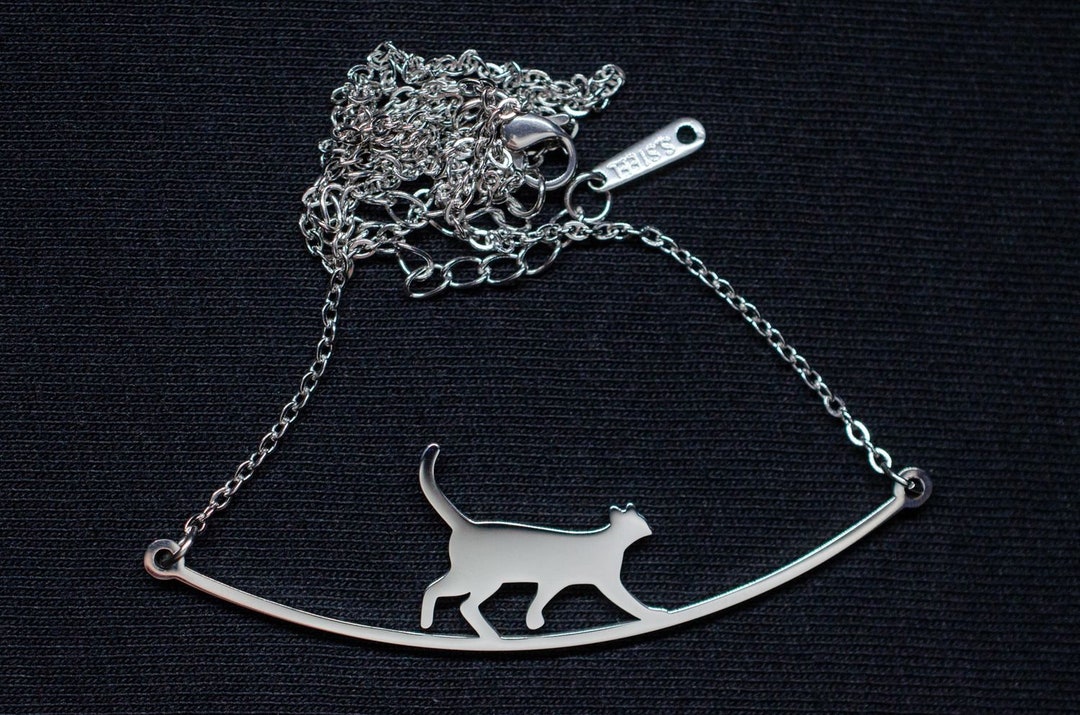 Collar De Gato Esmaltado Negro - Cadena De Plata 45 Cm, Hecho A Mano En Berlín