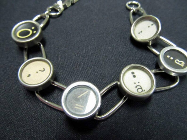 Typewriter Keys Letters Initials Typewriter Keys Bracelet Wristlet Dangle Upcycling Recycling Vintage 6 Characters