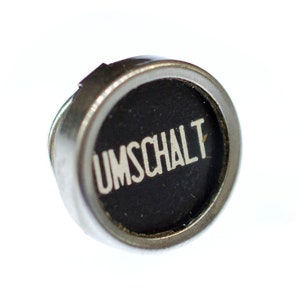 Umschalt Brooch Pin Badge Button Badge Miniblings Black Vintage Typewriter