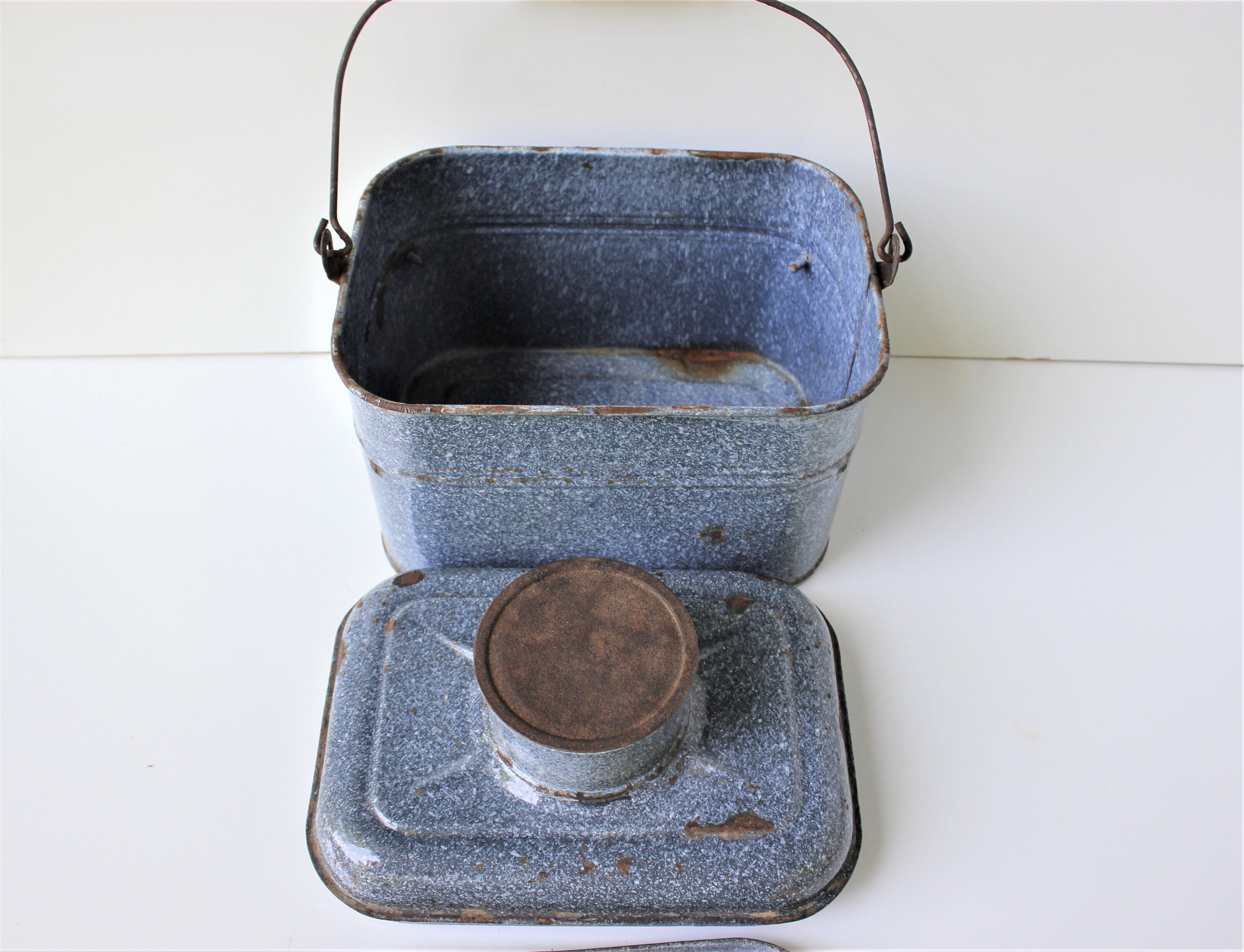 Antique enamel lunch pail vintage lunch box enamelware Etsy