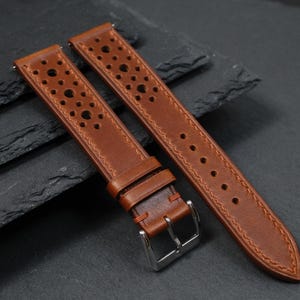 Uhrenarmband Cognac Braun Rindsleder Racing 18mm 20mm 22mm 24mm perforiertes Leder Uhrenarmband Handmade Tracking Armband Sportuhr Geschenk für Ihn Bild 9