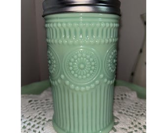 Vintage TableCraft Jadeitgrönt Glas Hobnail Sockerkarsskakare Metalllock