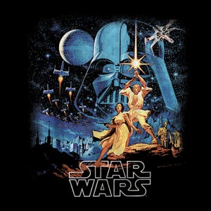 Pode incluir: Um design de cartaz de filme Star Wars vintage em um fundo preto. A arte apresenta Darth Vader, Luke Skywalker, Princesa Leia e outros personagens, com a Estrela da Morte e caças X-wing ao fundo. O logotipo de Star Wars está na parte inferior.