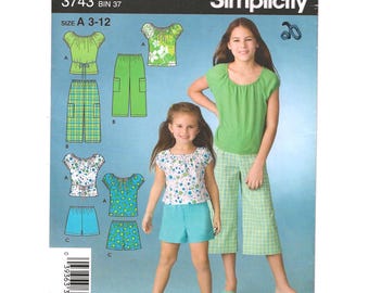Girls Top & Cropped Pants/Shorts, Easy Simplicity Pattern 3743, Uncut, Sizes 3-12