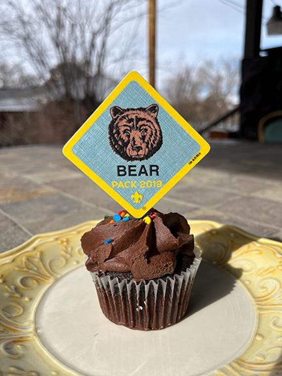 Bear Pack cupcake toppers, Pack Meeting cupcake toppers, custom cupcake toppers, BSA4814