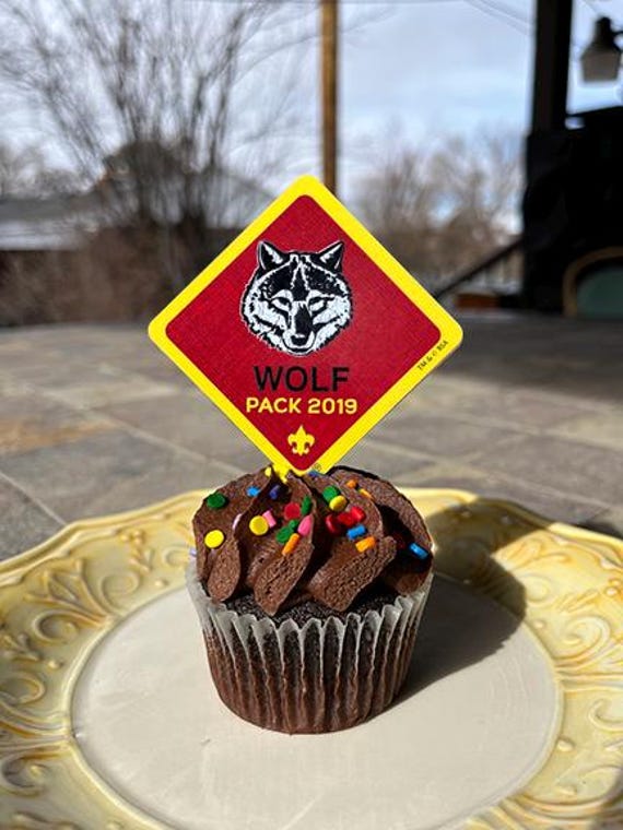 Wolf Pack cupcake toppers, Pack Meeting cupcake toppers, custom cupcake toppers, BSA4714