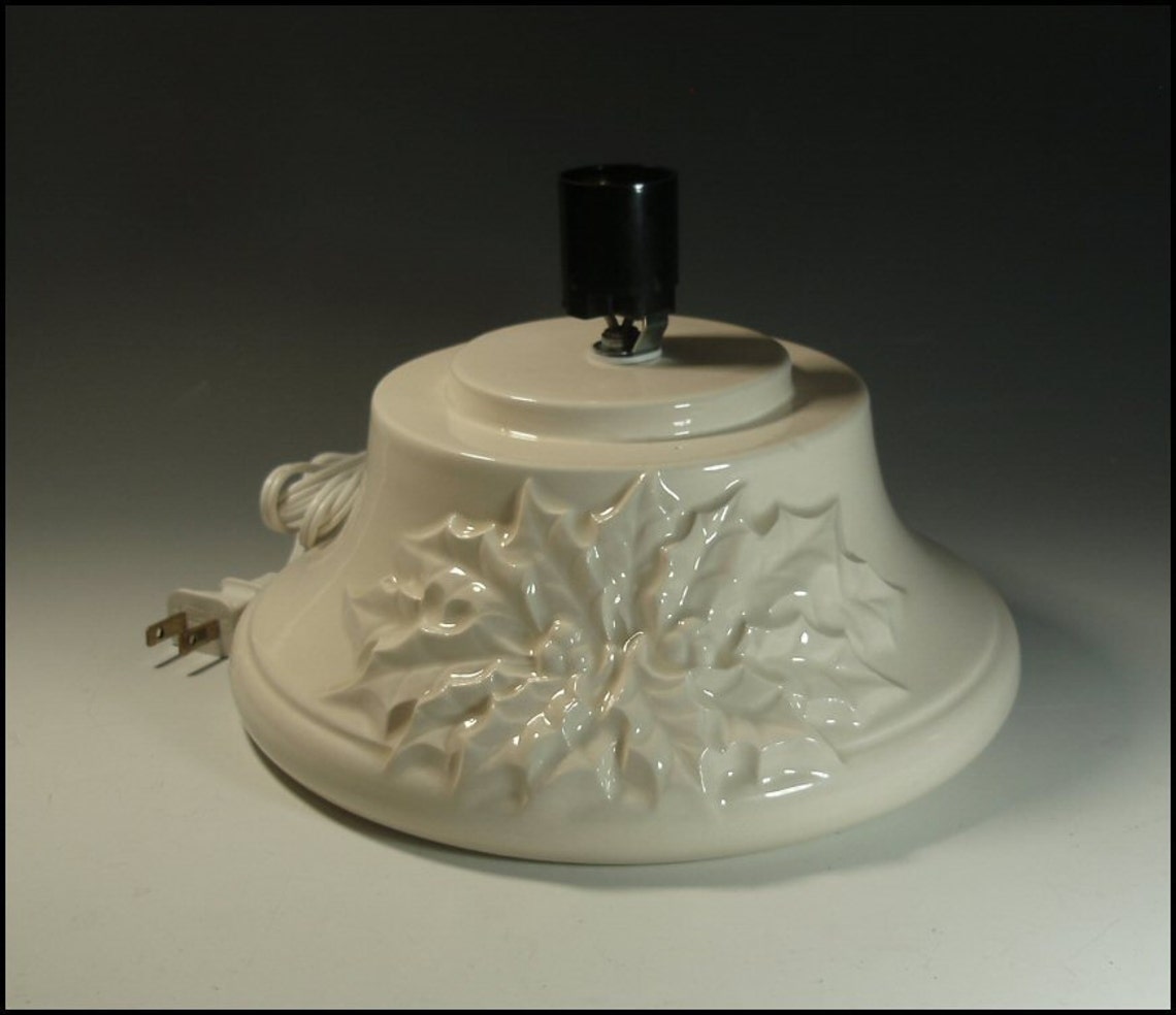 Large Nowell Ceramic Christmas Tree Replacment Base White, for 20 and