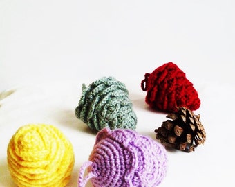 PATTERN : Colorful Pine Cone for Decoration amigurumi tutorials