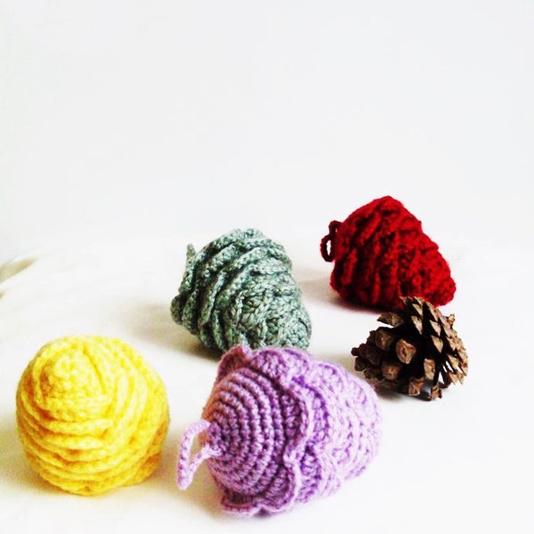PATTERN : Colorful Pine Cone for Decoration amigurumi tutorials