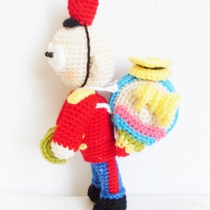 AMIGURUMI PATTERN : Tin toy image 3