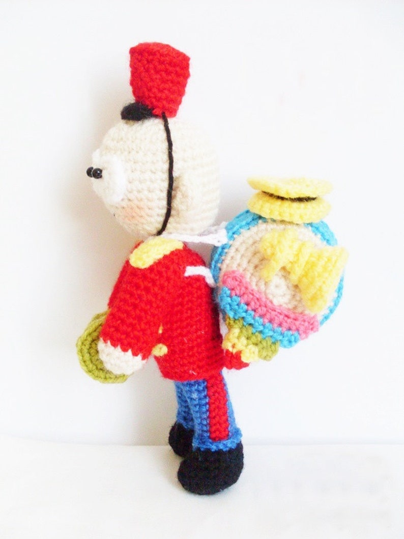 AMIGURUMI PATTERN : Tin toy image 3