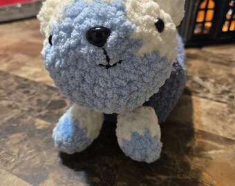 Handmade Crochet Tissue Box Cat