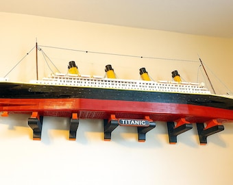 Titanic-Wandhalterung