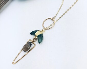 Edgy gold crescent lariat / Emerald crescent moon necklace/Traingle Lariatte /goldmoon necklace/delicate moon necklace/Moon lariat