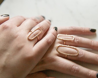 Elongated Open Oval Ring, Oversized Geometric Hammered Ring, Unique Dainty Big Chunky Ring, Affordable Uneven Ring, Gift for Her, GEO