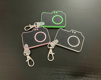 Llavero de cámara personalizado con álbum de fotos digital en el interior