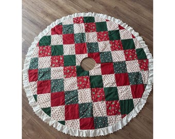 Handmade Quilted Christmas Tree Skirt Vintage Patchwork Cotton Eyelet Trim 50"