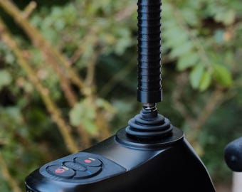 Protector de empuñadura para joystick de silla de ruedas eléctrica – Accesorio de movilidad personalizado, funda para el mango / 2x1 con 30% de descuento: CRITTER30