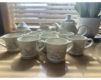 Royal Doulton Florinda Lambethware 13-teiliges Teeservice im Vintage-Cottagecore-Stil
