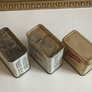 Three Vintage French's Spice Tins image 4