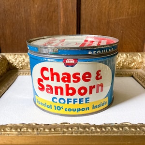 Vintage Mid-1900s Chase and Sanborn Coffee Tin