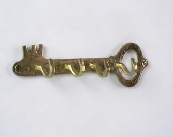Vintage Brass Key Hook Rack | Key-Shaped Wall Hanger with 5 Hooks