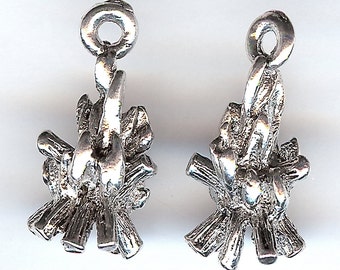 CAMPFIRE Charm. Sterling Silver Plated Pewter. 3D Camp Fire. Made in the USA. wui