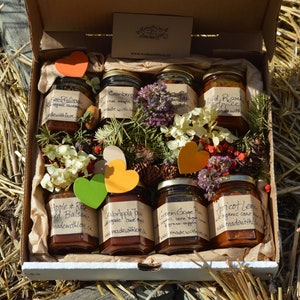 the goodies box Natural Preserves Old Fashioned Jam Made with Love Organic Cane Juice Sugar & Locally Grown Handpicked Fruit Jam 110mL image 1