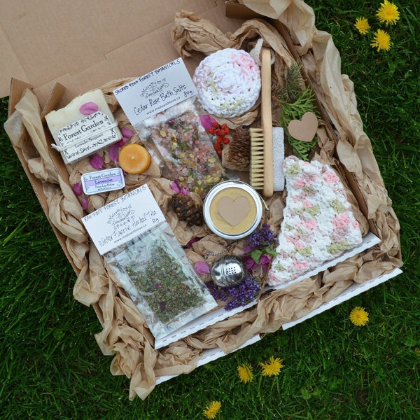 the goodies box - Eco Spa Gift Box love your body love your life! handcrafted bath & body self care organic ingredients real essential oil