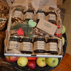 the goodies box Natural Preserves Old Fashioned Jam Made with Love Organic Cane Juice Sugar & Locally Grown Handpicked Fruit Jam 110mL image 7