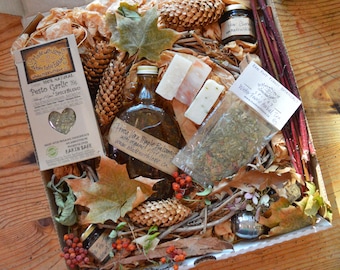 the goodies box - Deluxe Fairy Love Eco Gift Box Artisan Jam Botanical Tea Pesto SpiceBlend Beeswax Candle Soap Natural Organic Foodie Gift