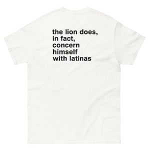 ライオンは自分のことしか考えていないシャツ 面白いラティーナ バックプリントTシャツ 皮肉な彼氏へのギフト 服