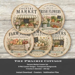 Puede incluir: Juego de cinco posavasos redondos con temática de mercado de agricultores vintage. Cada posavasos presenta ilustraciones de productos, flores y puestos de mercado, con texto como "Fresh Flowers". Cada posavasos mide aproximadamente 10 cm de diámetro.