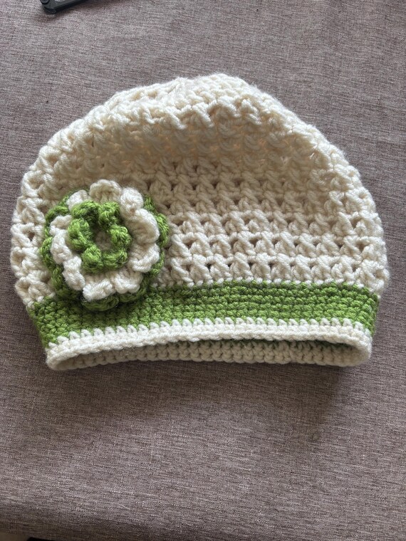 Crochet Floral Beanie Hat - Cream Anna-Kaci Crochet Floral Slouchy Beanie Hat Lightweight  main image 2